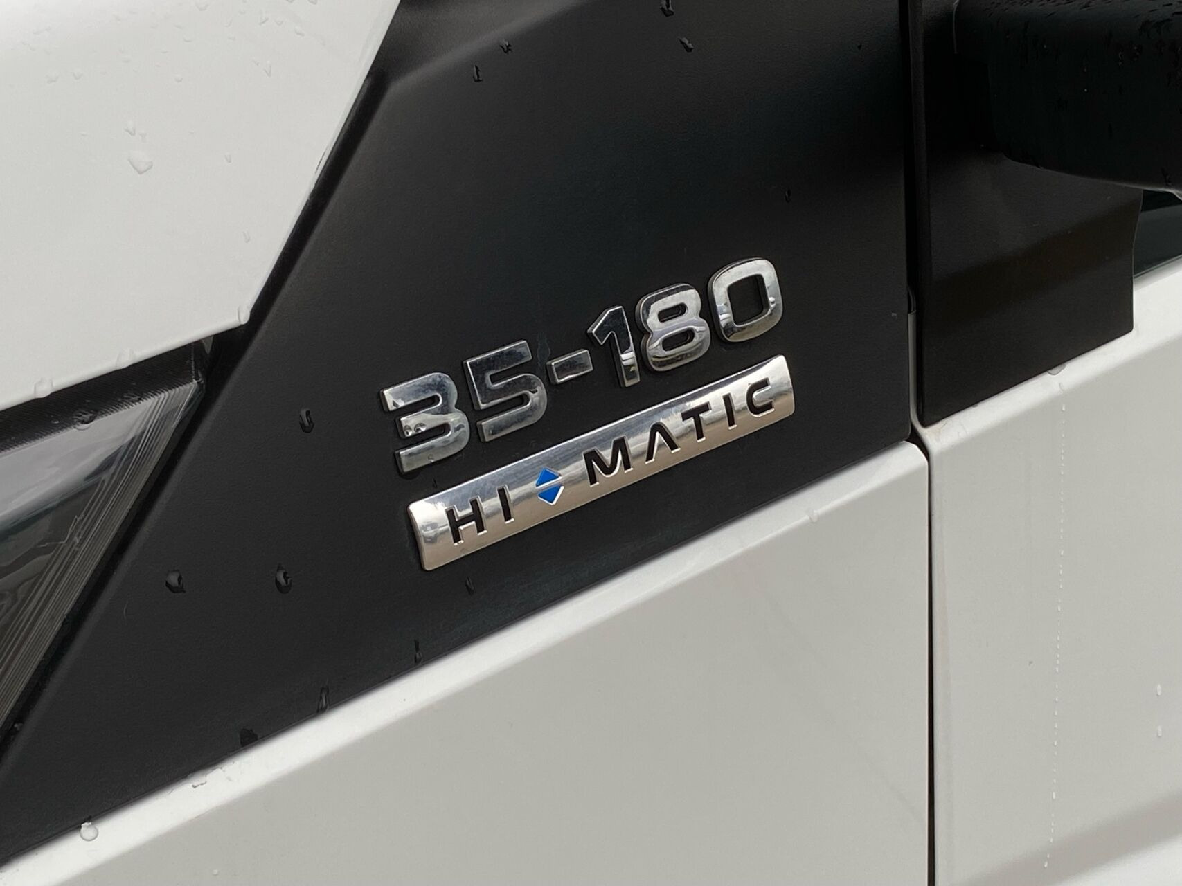 Hvid Iveco Daily fra 2016