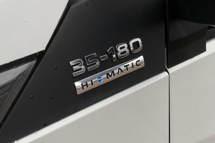 Hvid Iveco Daily fra 2016