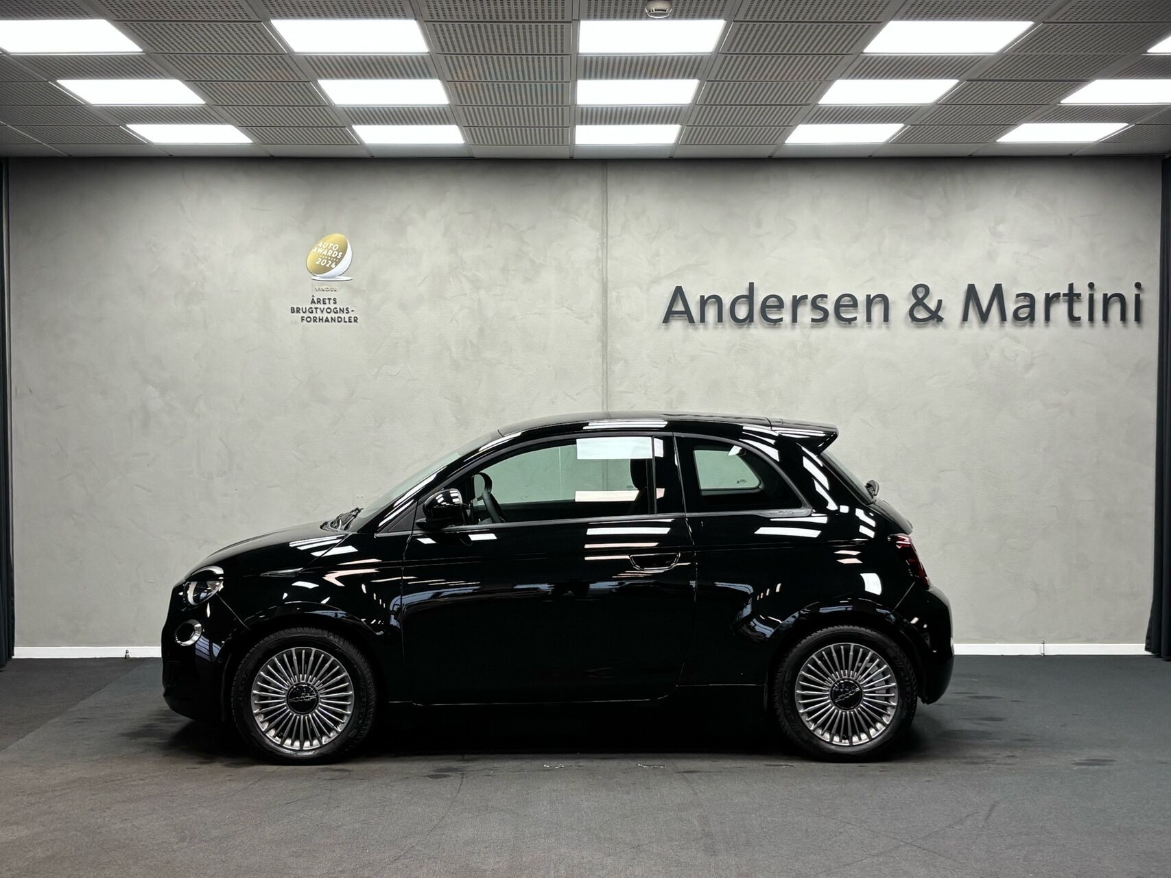 Sort Fiat 500e fra 2023