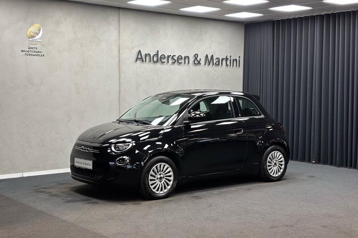 Sort Fiat 500e fra 2023