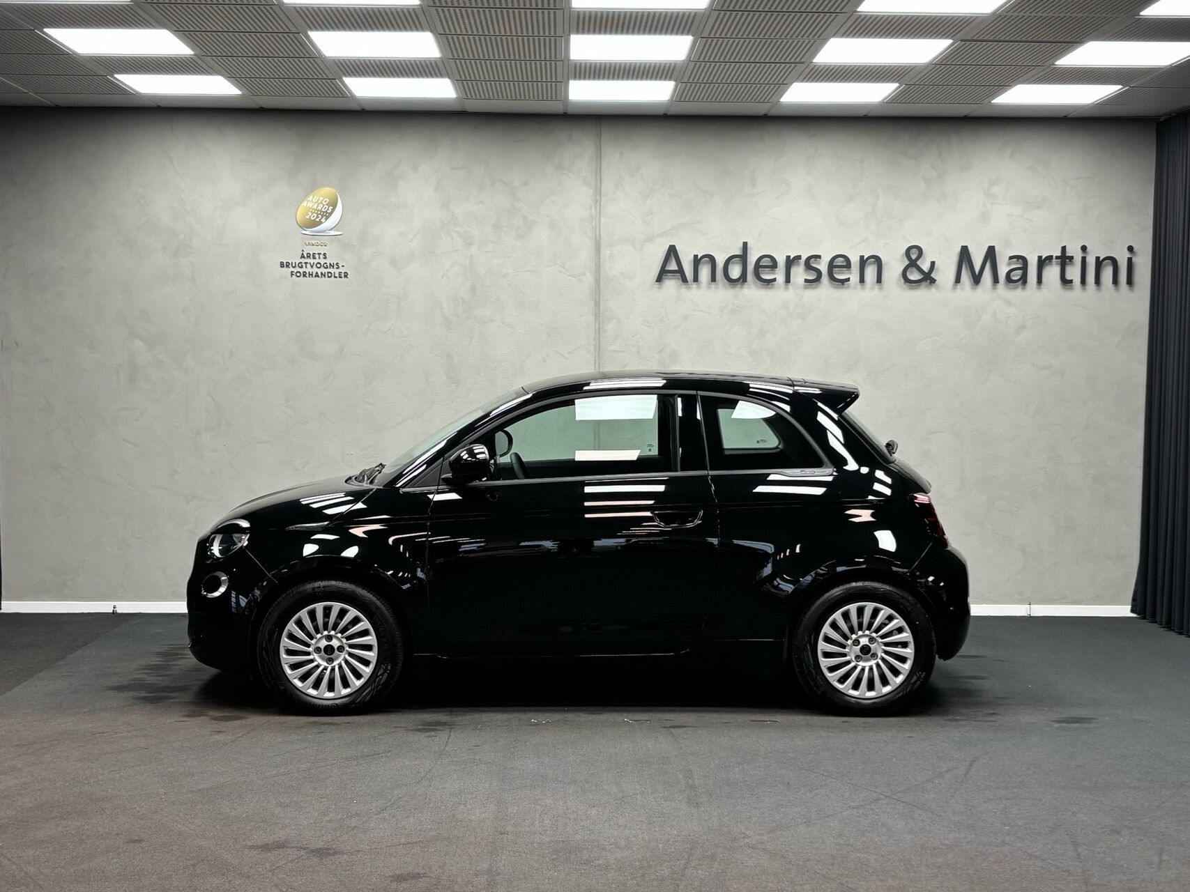 Sort Fiat 500e fra 2023