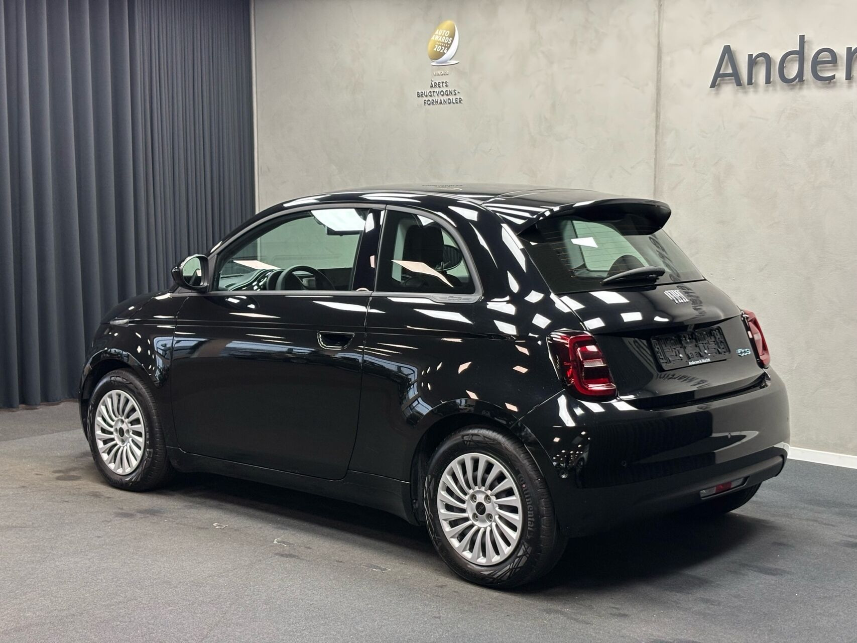Sort Fiat 500e fra 2023