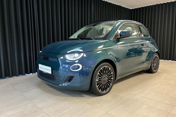Grøn Fiat 500e fra 2024
