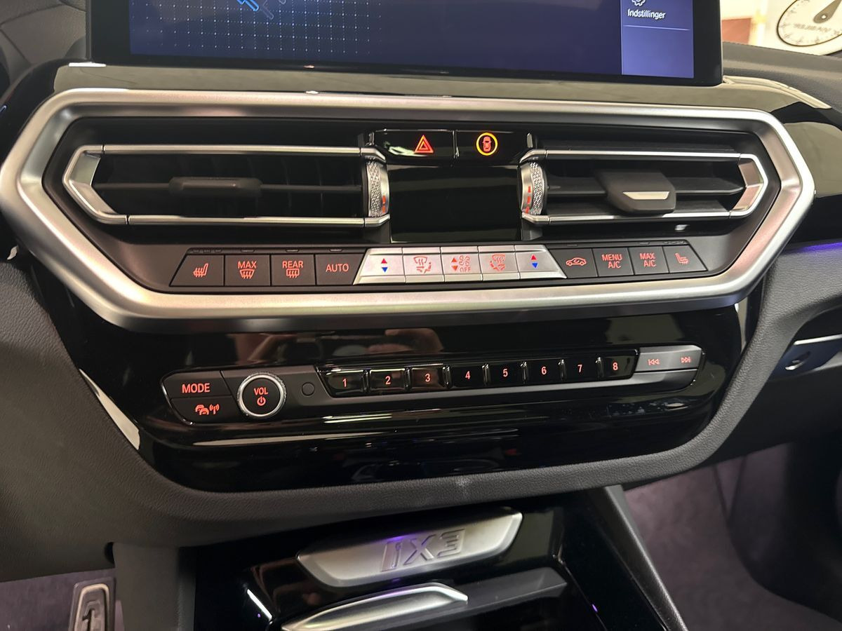 undefined BMW iX3 fra 2023