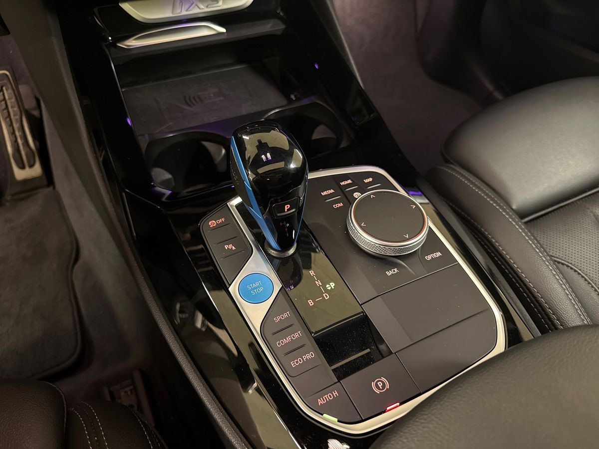 undefined BMW iX3 fra 2023