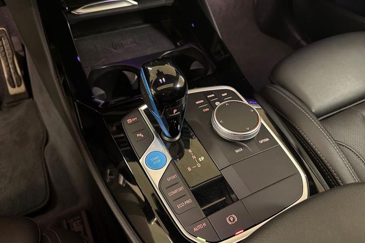 undefined BMW iX3 fra 2023