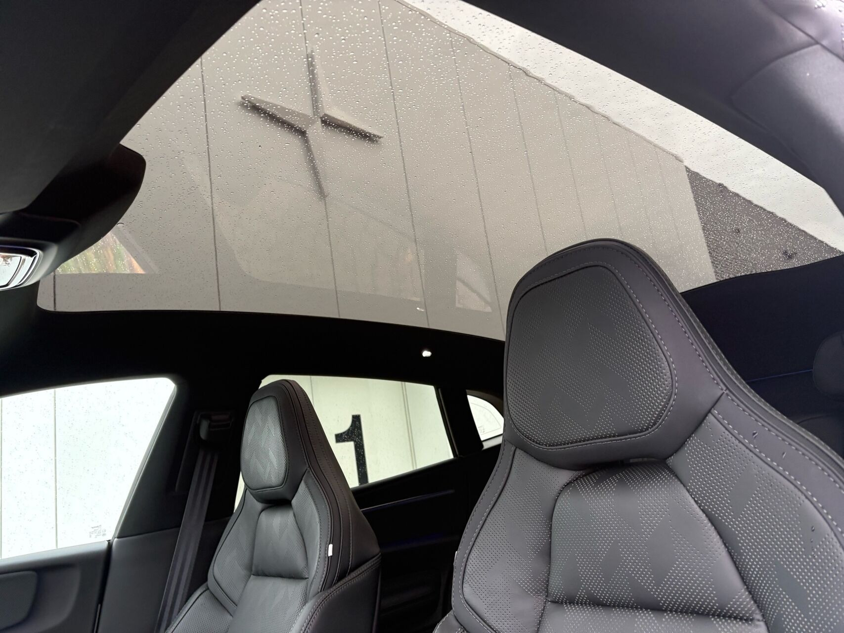 undefined Polestar 4 fra 2026