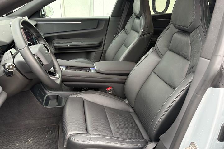undefined Polestar 4 fra 2026