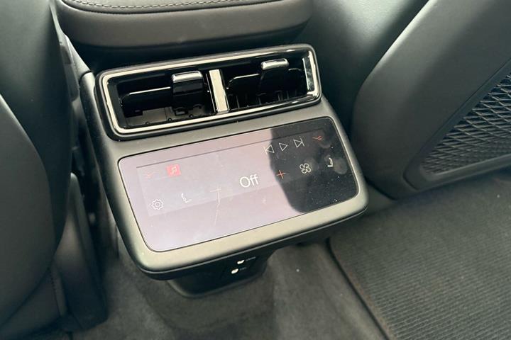 undefined Polestar 4 fra 2026