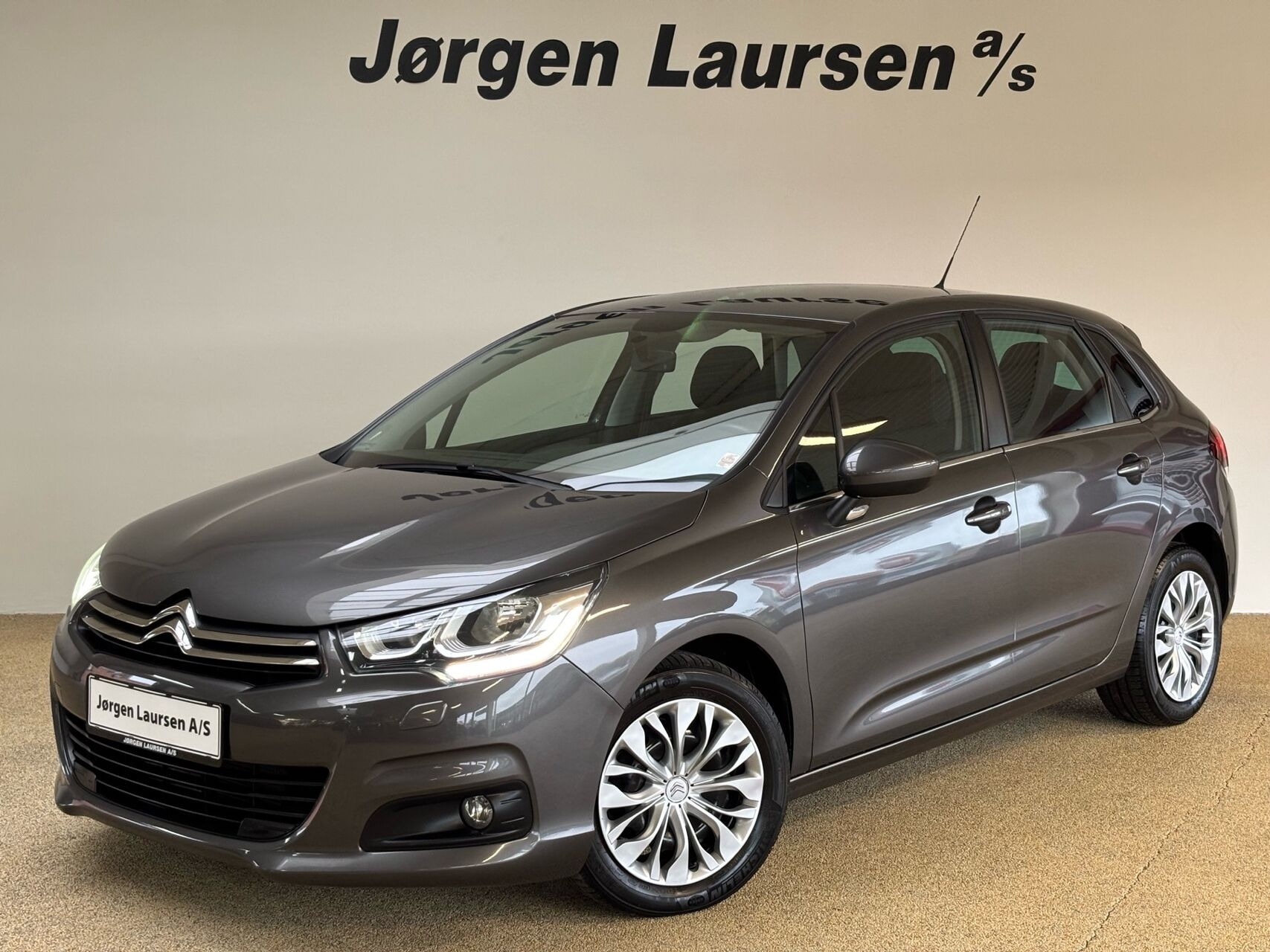 Citroën C4 1,6 Blue HDi Iconic start/stop 100HK 5d