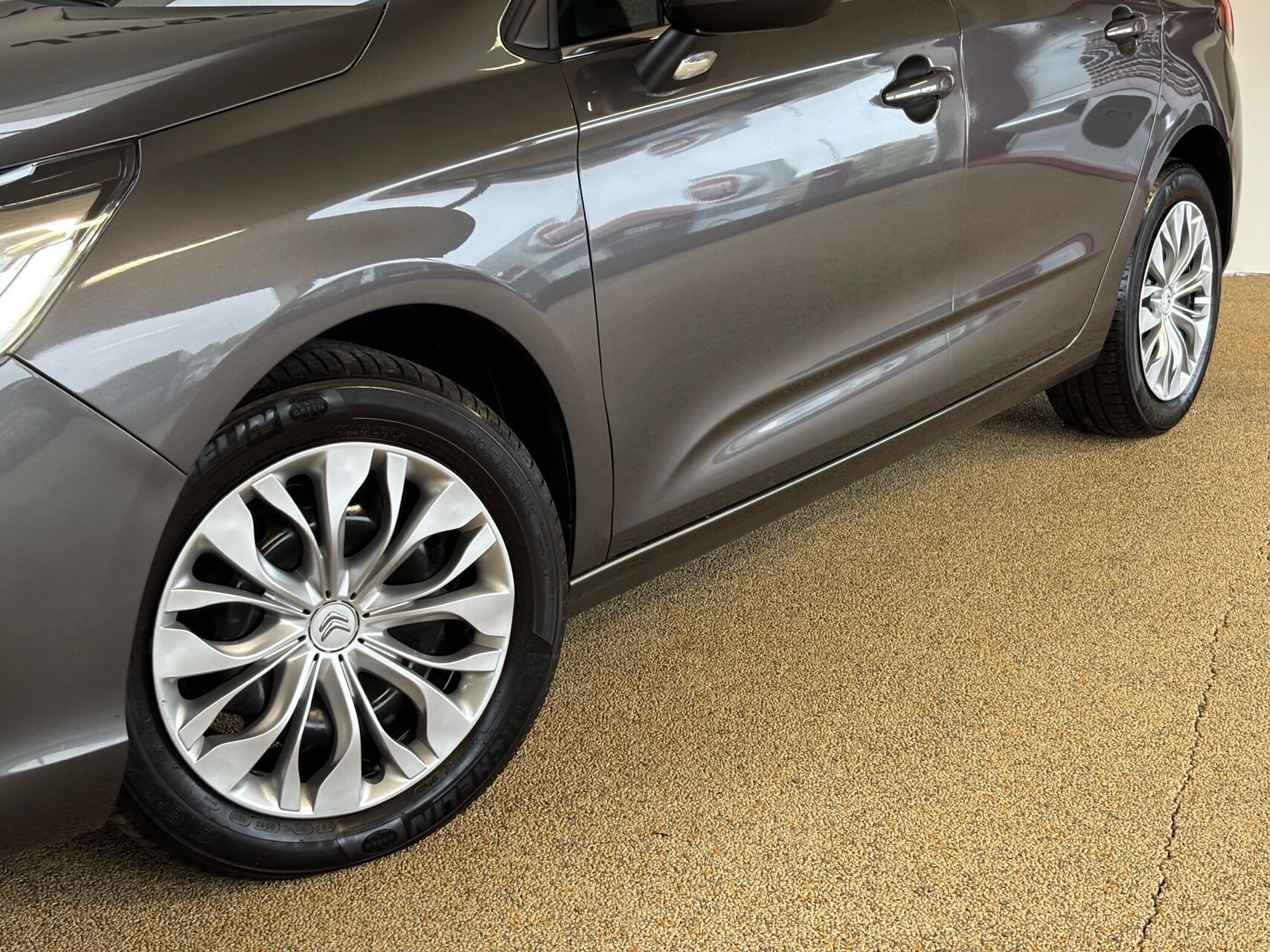 Sort Citroën C4 fra 2018