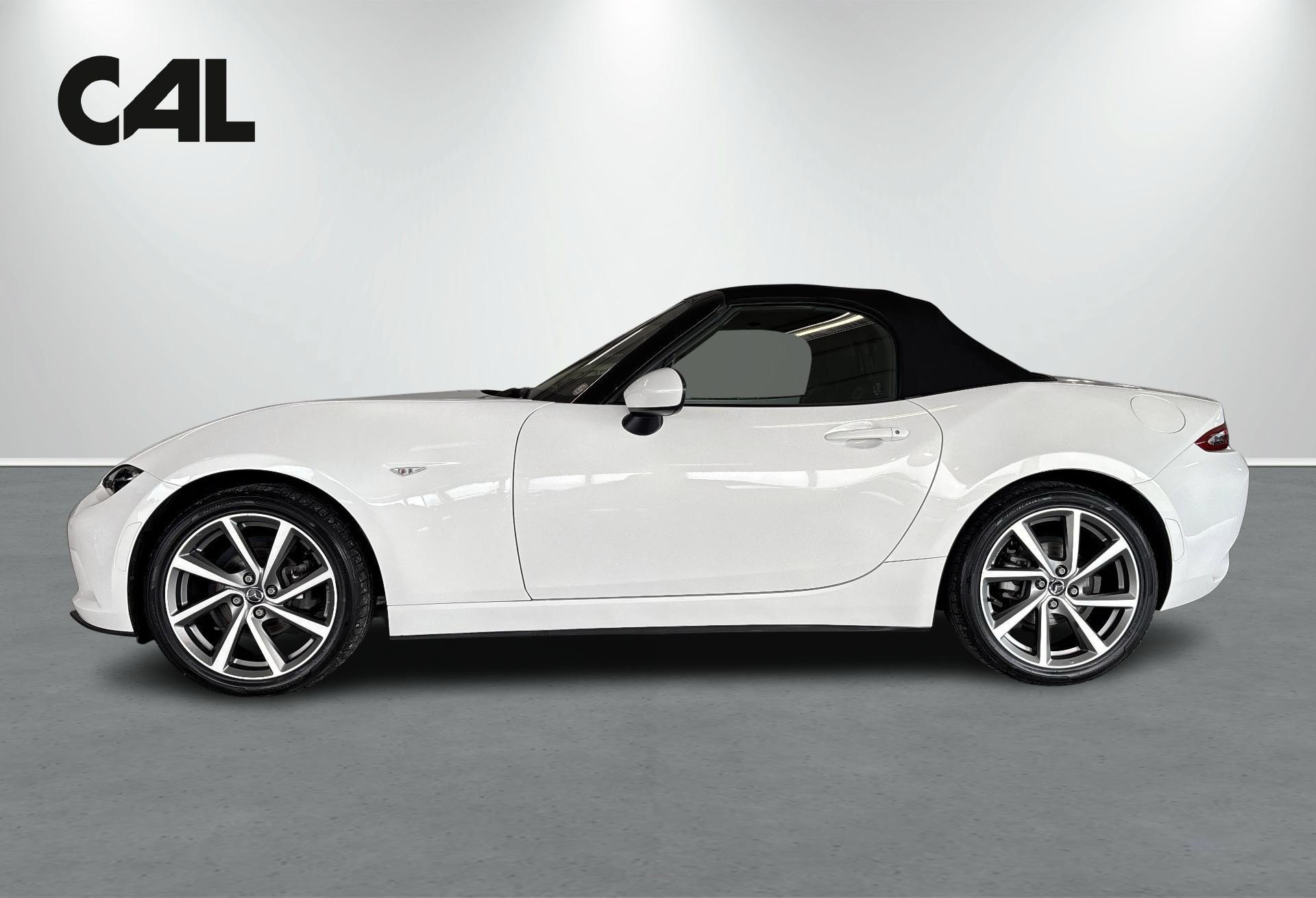 Hvid Mazda MX-5 fra 2018
