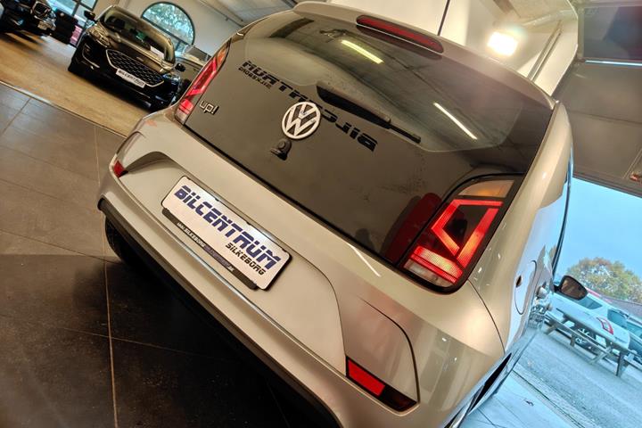 Grå VW UP! fra 2018