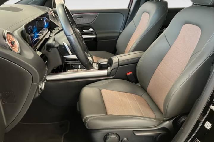 Sort Mercedes EQA250+ fra 2022