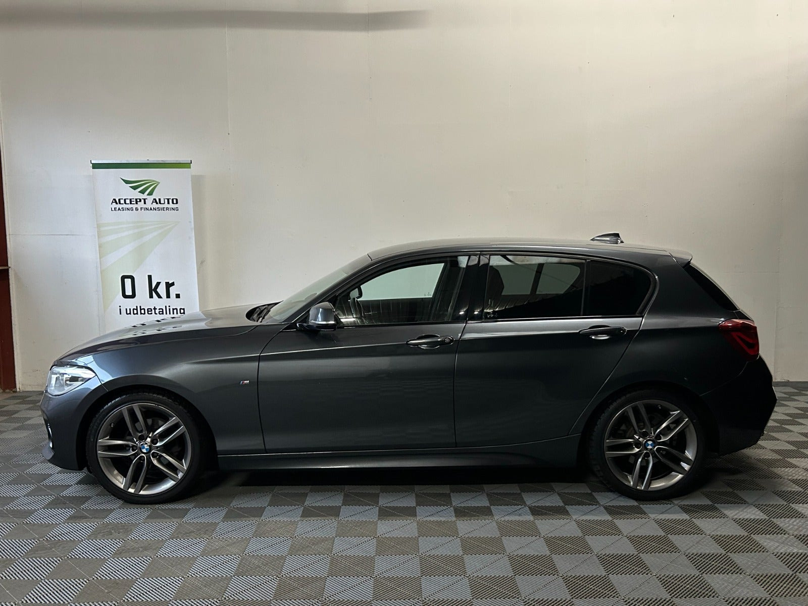 undefined BMW 118i fra 2018