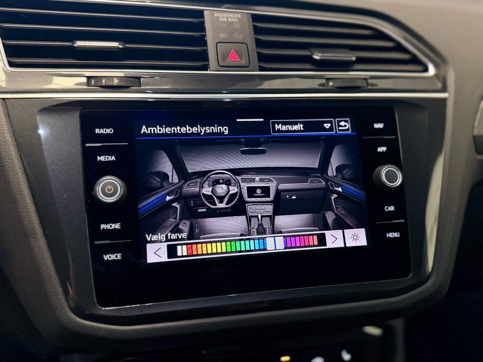Sølv VW Tiguan fra 2024