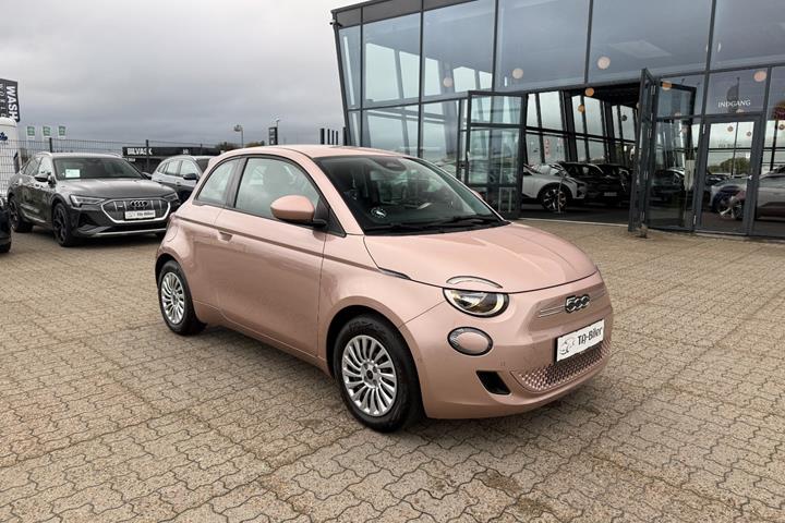 Grå Fiat 500e fra 2024