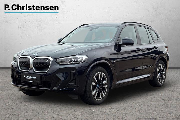 Sort BMW iX3 fra 2024