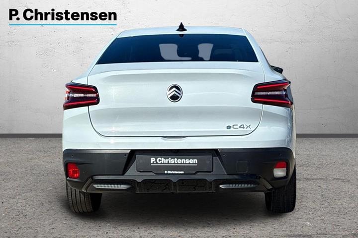 Hvid Citroën ë-C4 X fra 2024