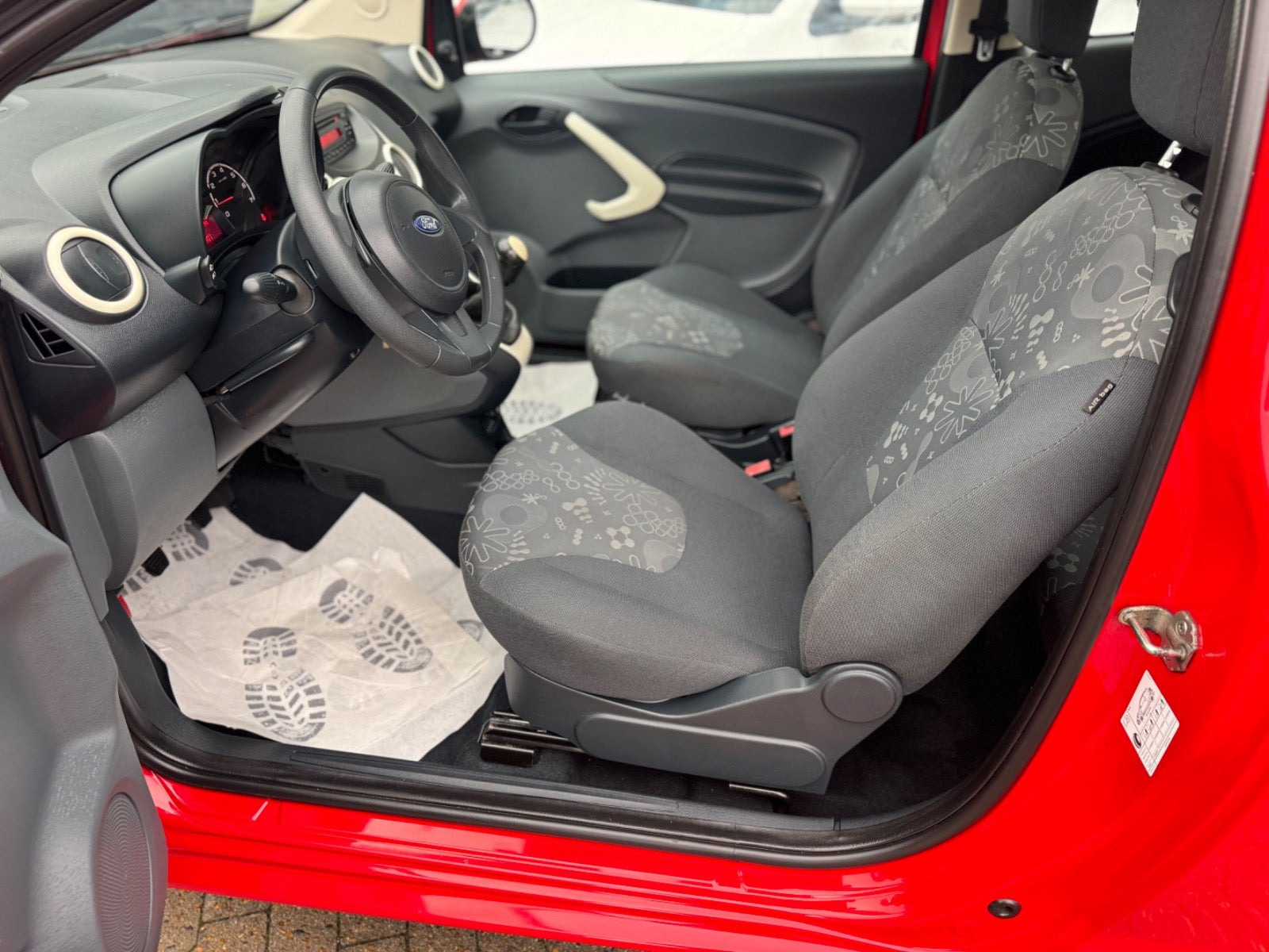 Sort Ford Ka fra 2015