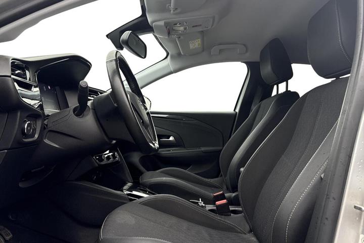 Sølv Opel Corsa-e fra 2023