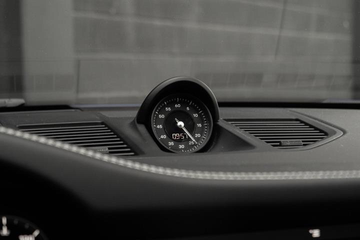 Blå Porsche 911 Carrera S fra 2019
