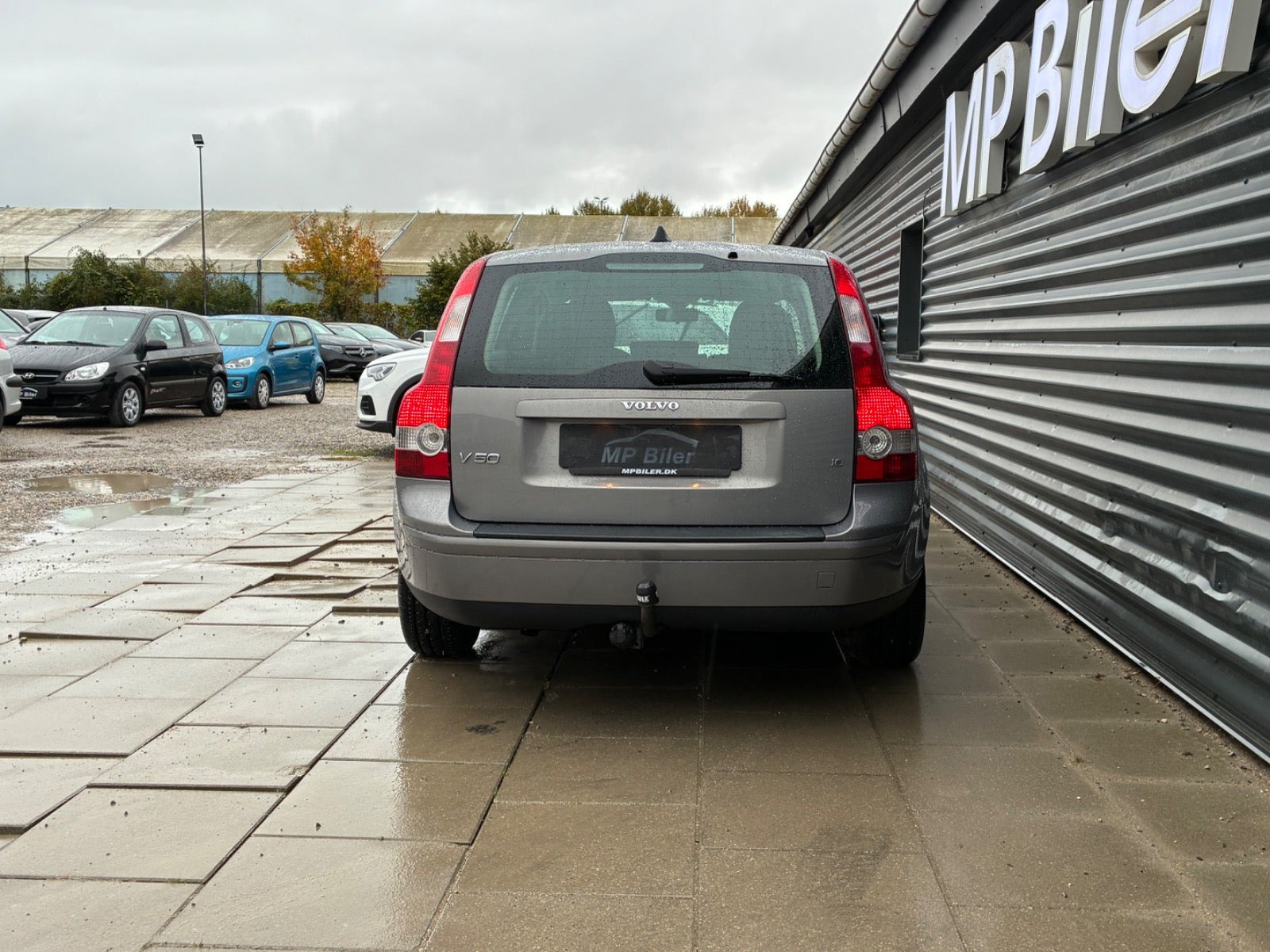 Grå Volvo V50 fra 2006