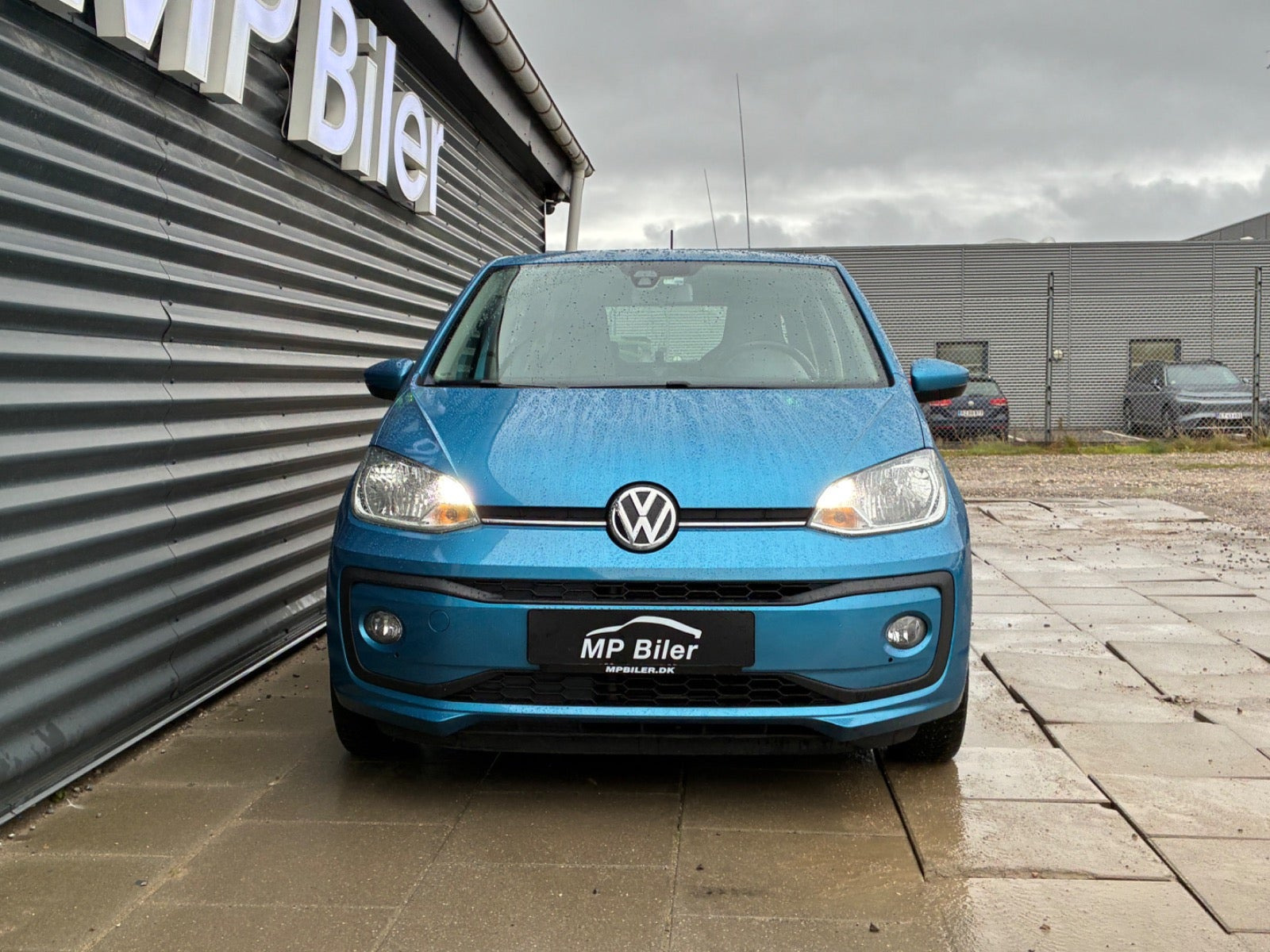 Blå VW UP! fra 2017