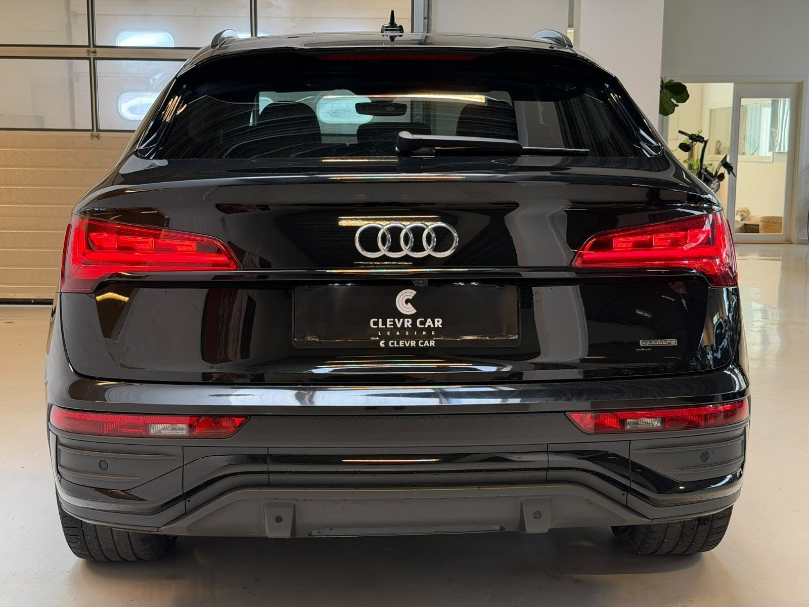 Sort Audi Q5 fra 2022
