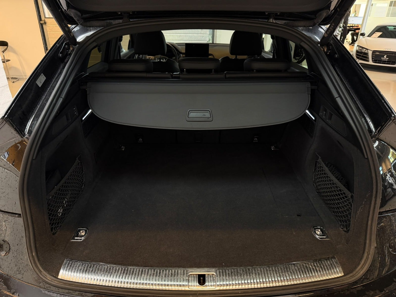 Sort Audi Q5 fra 2022