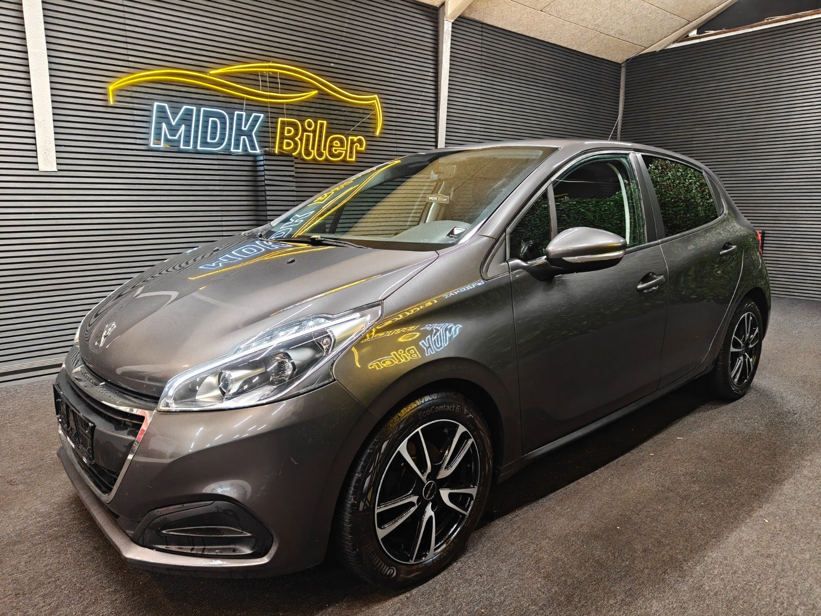 undefined Peugeot 208 fra 2019