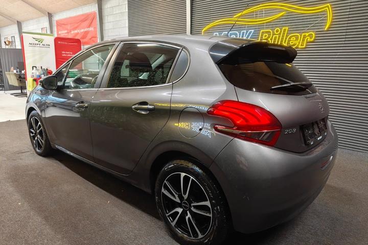 undefined Peugeot 208 fra 2019
