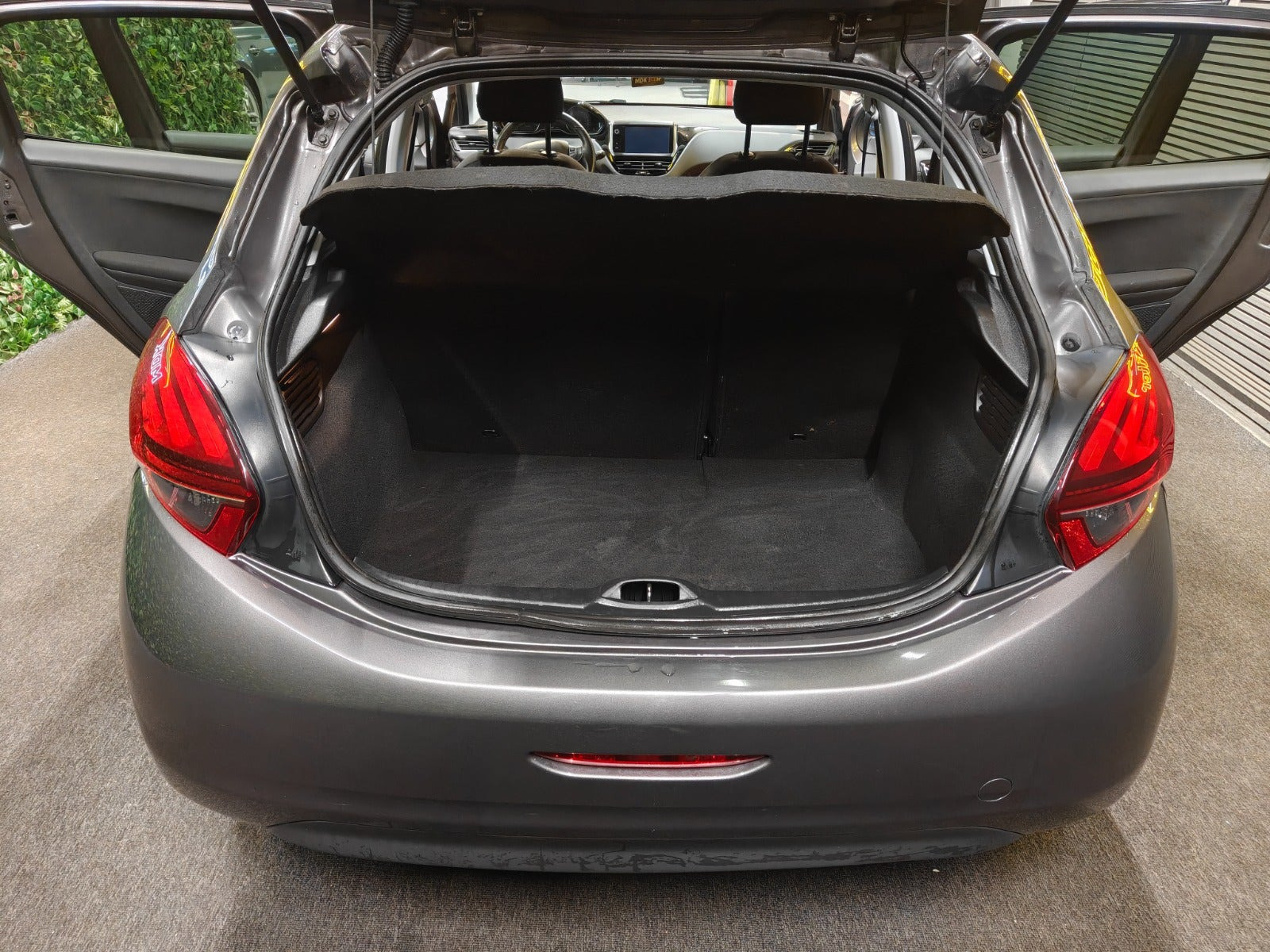 undefined Peugeot 208 fra 2019