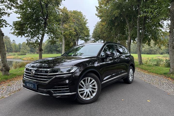 Grøn VW Touareg fra 2018