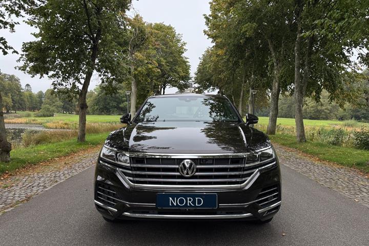 Grøn VW Touareg fra 2018