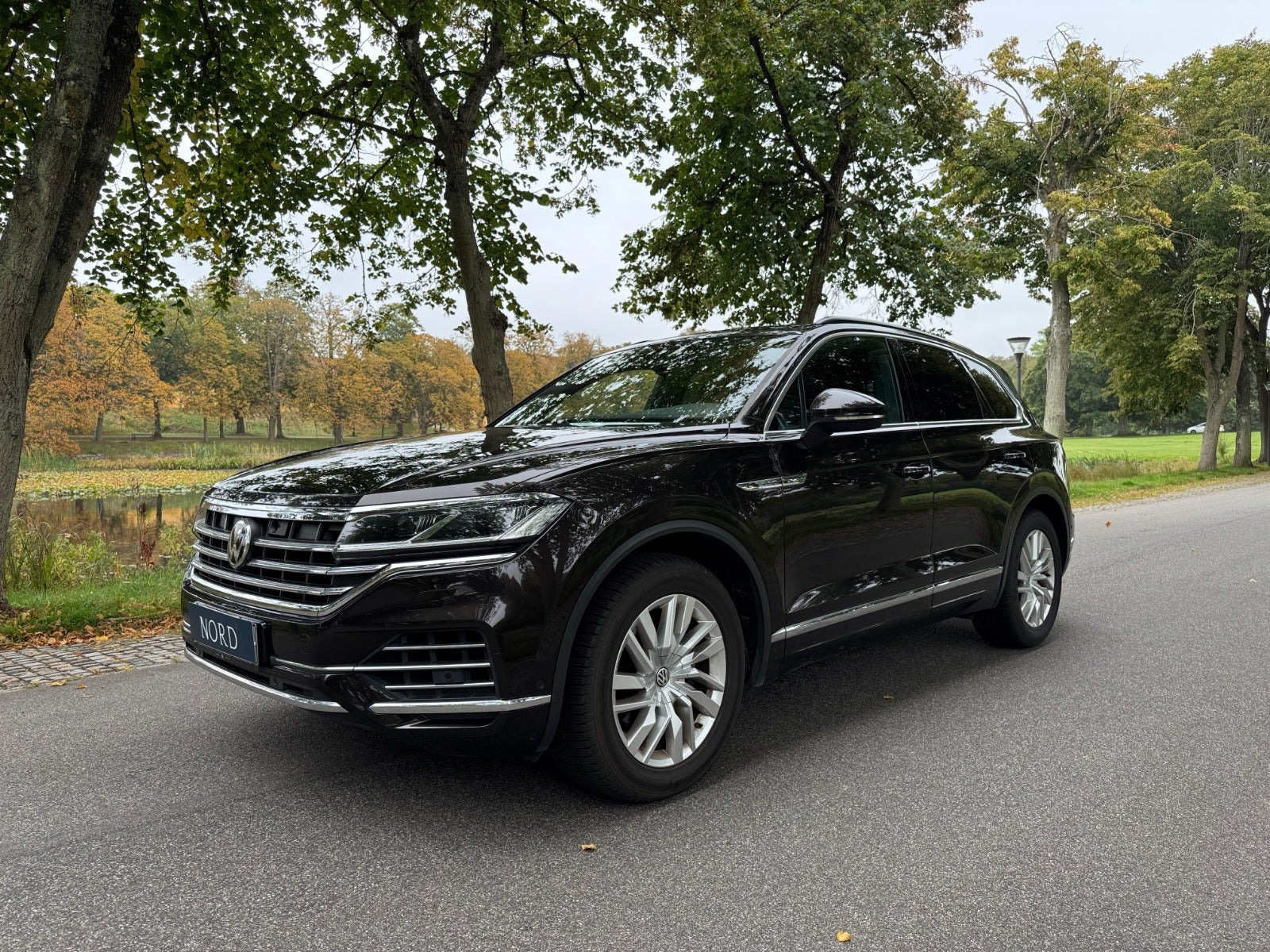 Grøn VW Touareg fra 2018