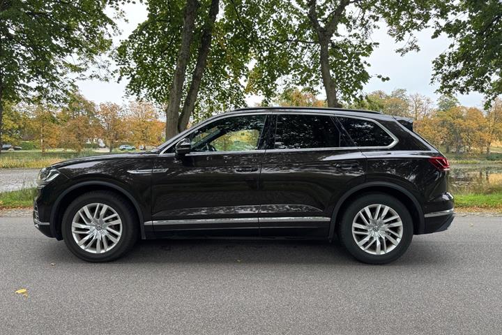 Grøn VW Touareg fra 2018