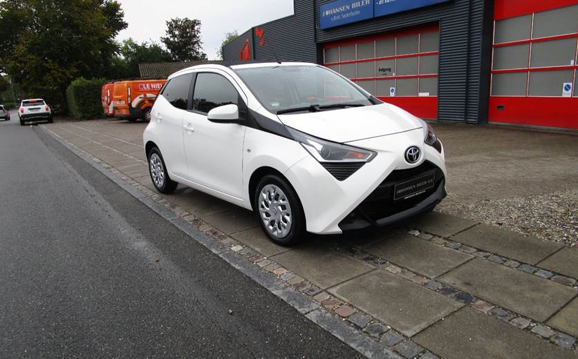 Toyota Aygo 1,0 VVT-i x