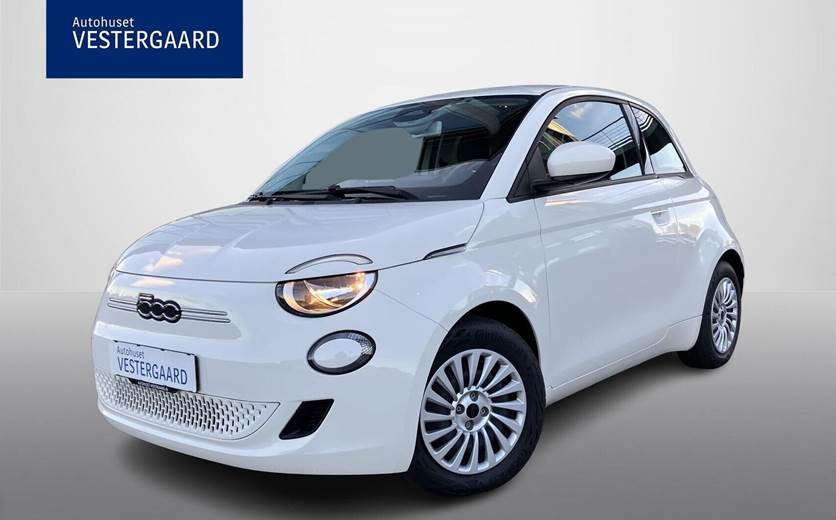 Fiat 500e 24 Action