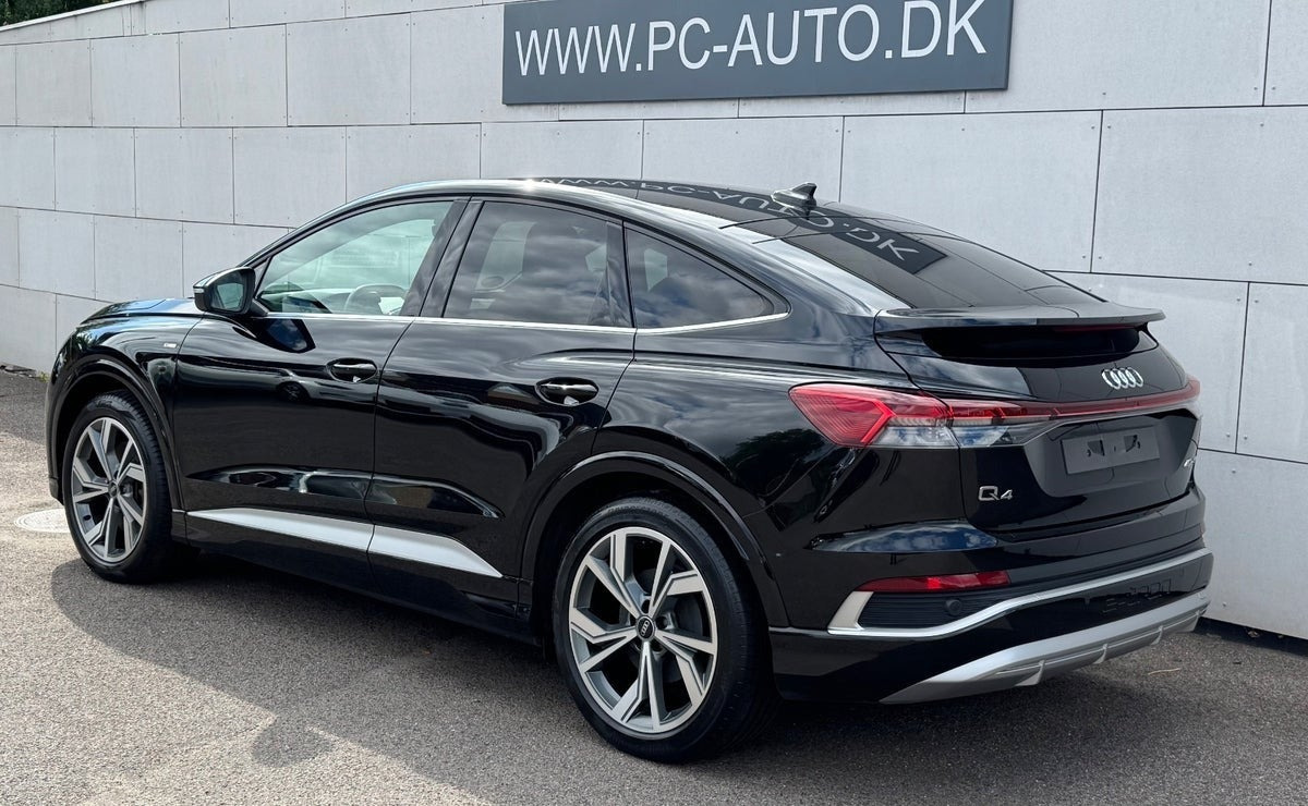 Sort Audi Q4 e-tron fra 2022