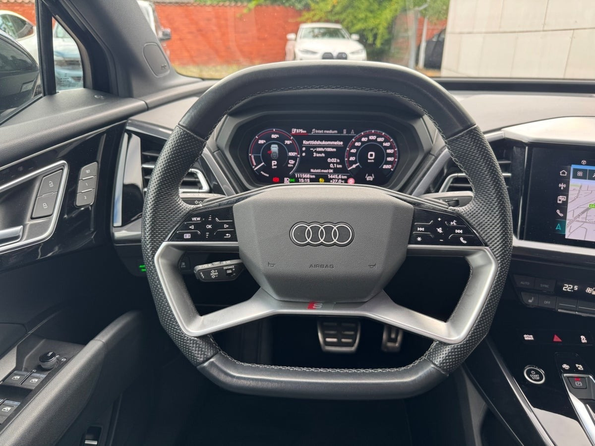Sort Audi Q4 e-tron fra 2022