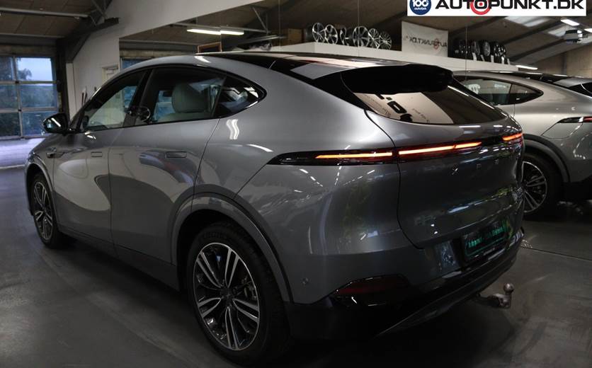 Xpeng G6