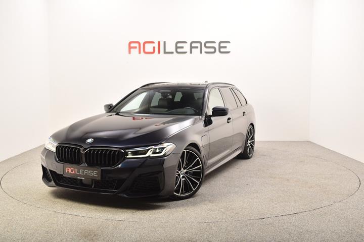 Sort BMW 530e fra 2021