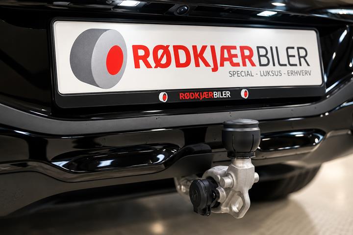Sort Mercedes GLB250+ fra 2026