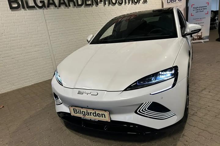 Hvid BYD Seal fra 2024