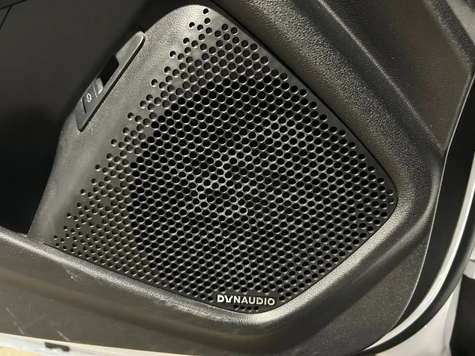 Hvid BYD Seal fra 2024