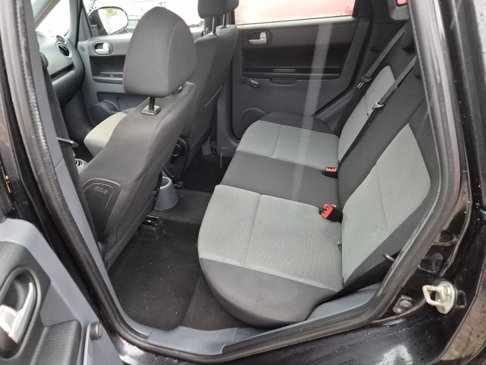 undefined Mitsubishi Colt fra 2010