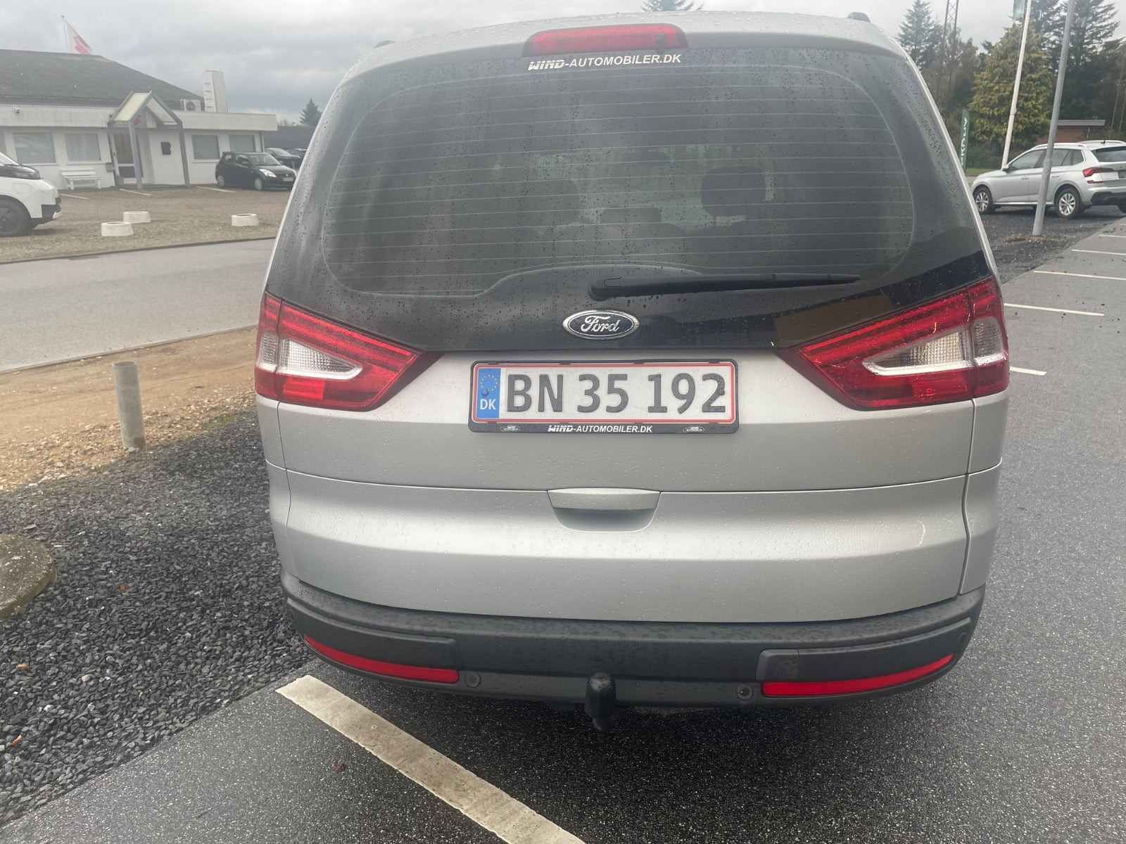 Sølv Ford Galaxy fra 2012
