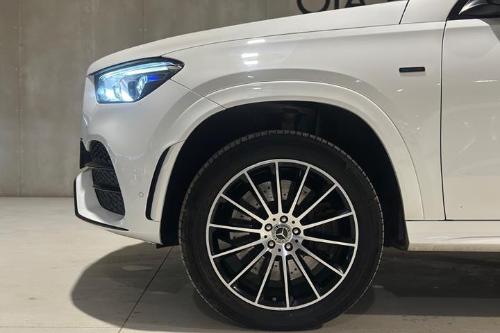 Hvid Mercedes GLE350 de fra 2020