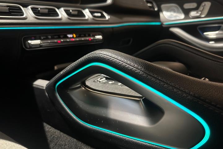 Hvid Mercedes GLE350 de fra 2020